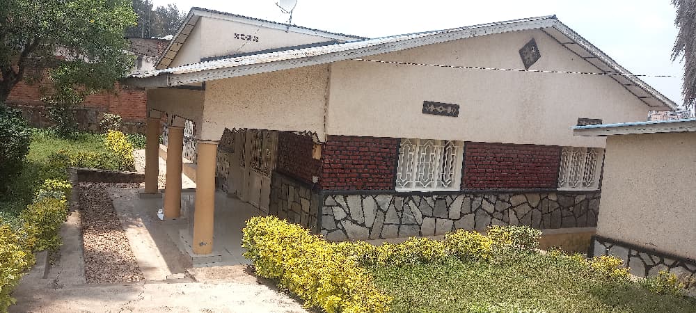 House Fale Sale